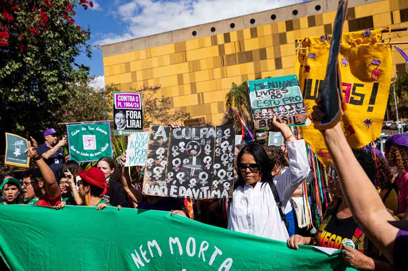 feinismo contra aborto DF