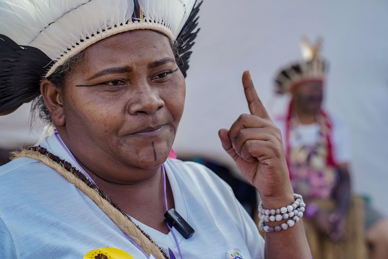 Brasília (DF), 15/08/2023,  Gracilda Pereira, indígena da Coelho, Aticum-Jurema (Petrolina-Pernambuco), acampada no Pavilhão de Exposições do Parque da Cidade, em Brasília, para a  7ª Marcha das Margaridas.  Foto: Rafa Neddermeyer/Agência Brasil